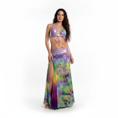 Traje de danza arabe profesional, en licra batik multicolor, lila, verde, dorado. Diseño exclusivo.