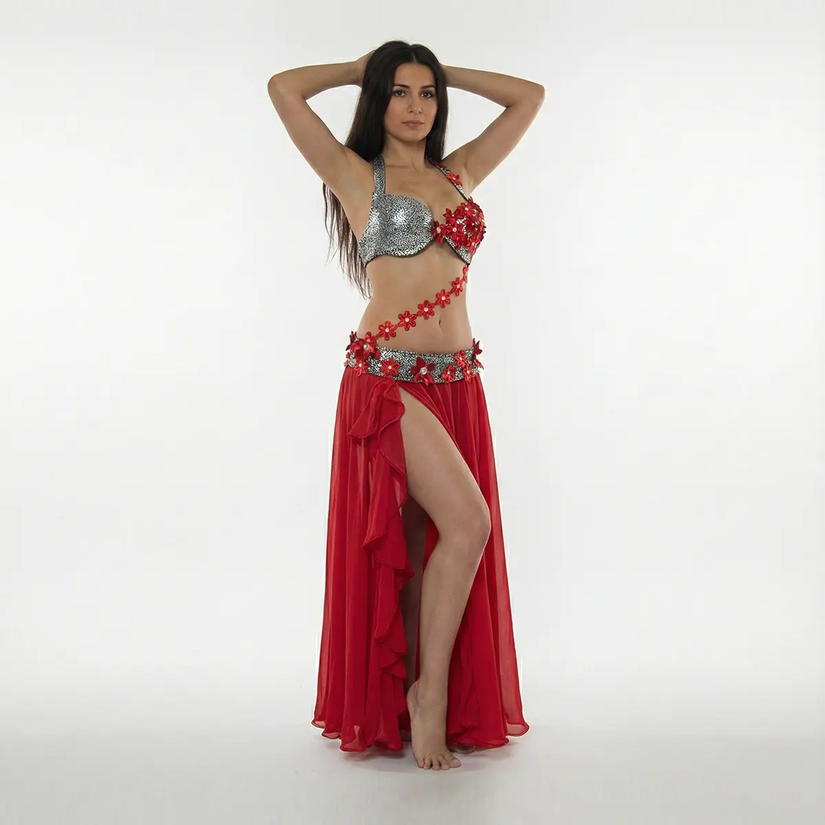 Traje de presentación. Danza y espectáculo. Rojo con flores.